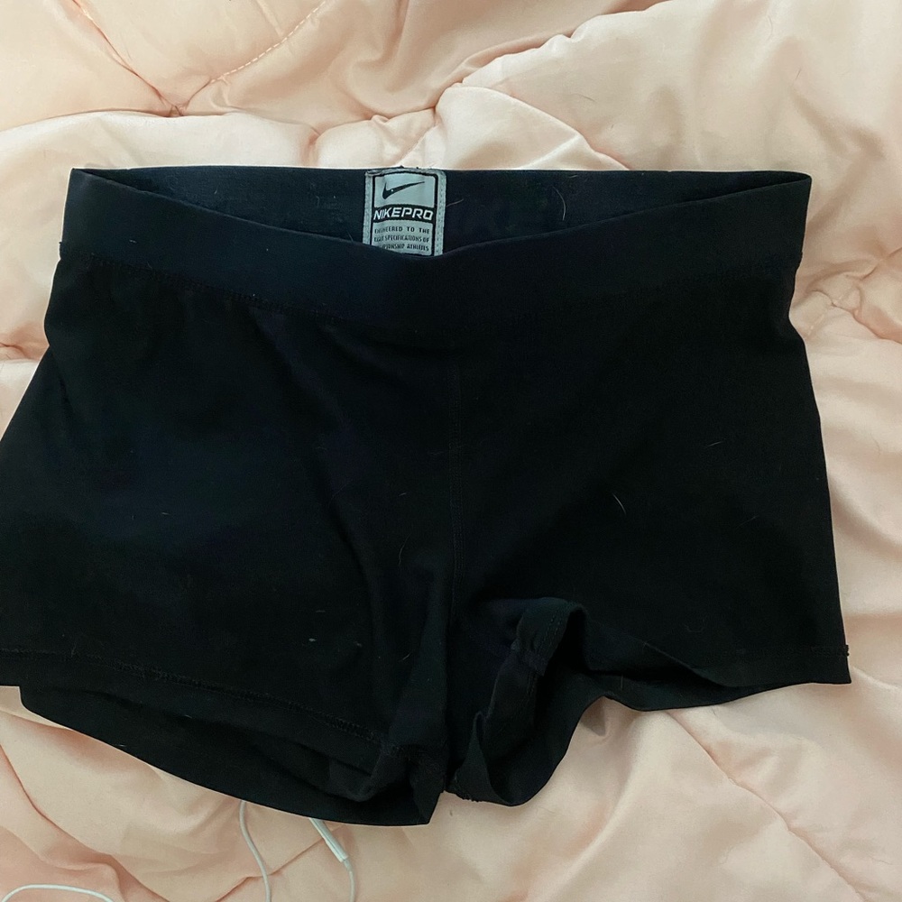 NIKE PRO SHORTS